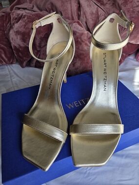 New!!!! Stuart Weitzman Gold Ankle-Strap Sandals/ Heels